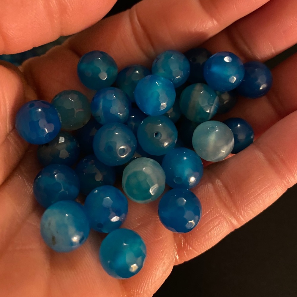 Agates beads royal blue 10MM